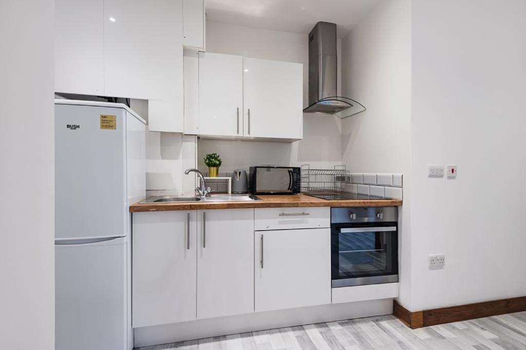 1-Bed Marylebone Apartment Londra Exterior foto