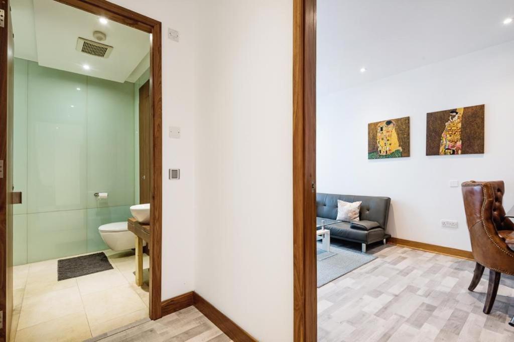 1-Bed Marylebone Apartment Londra Exterior foto