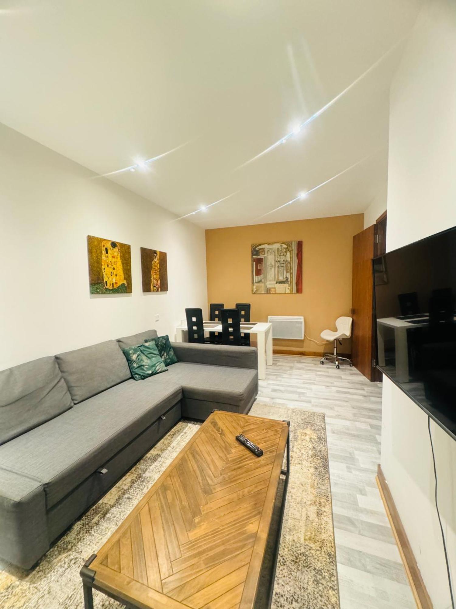 1-Bed Marylebone Apartment Londra Exterior foto